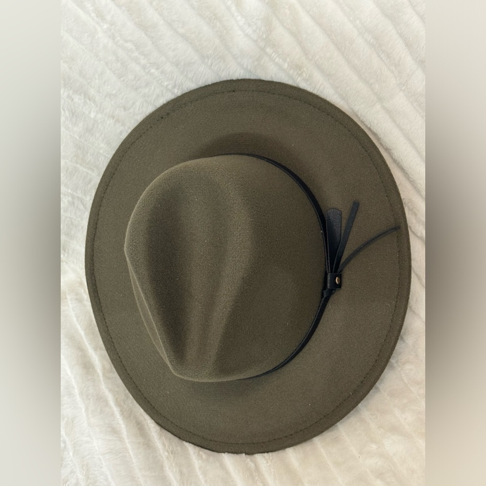 Fedora hat